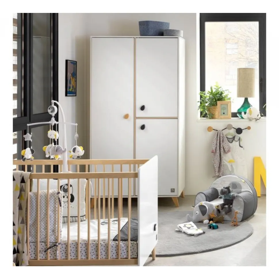 Armoire chambre bébé oslo boutons goutte