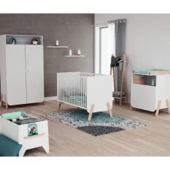 Armoire pirate blanc et hêtre verni