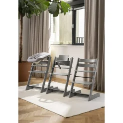 Chaise haute bébé évolutive tripp trapp gris tempête