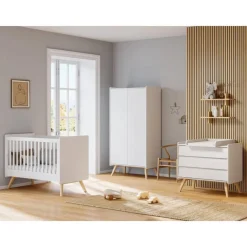 Chambre trio lit bébé 60 x 120 cm + commode 3 tiroirs + armoires 2 portes vintage blanc