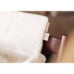Coussin d’assise chaise haute bébé miffy and friends
