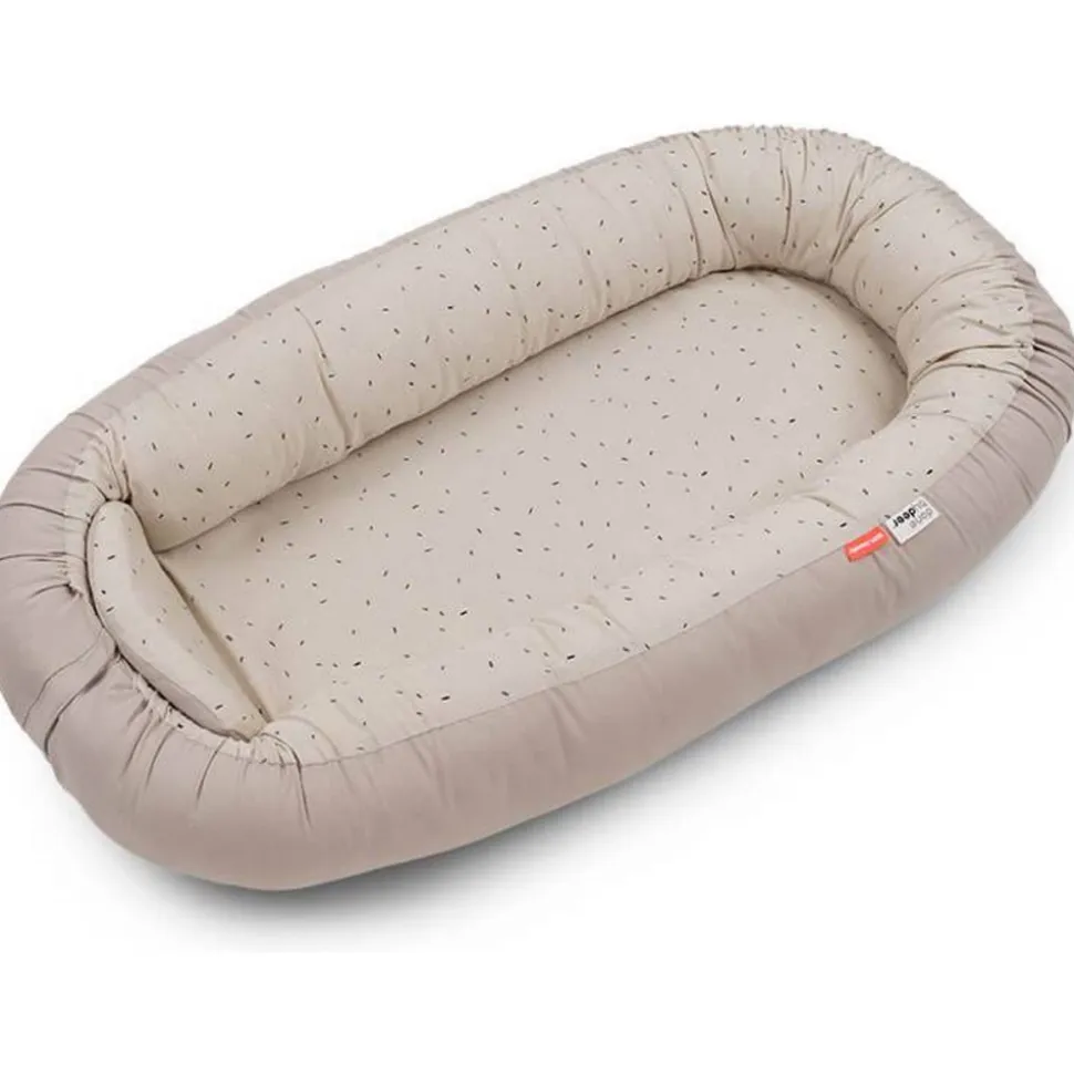 Cozy nest confetti sable