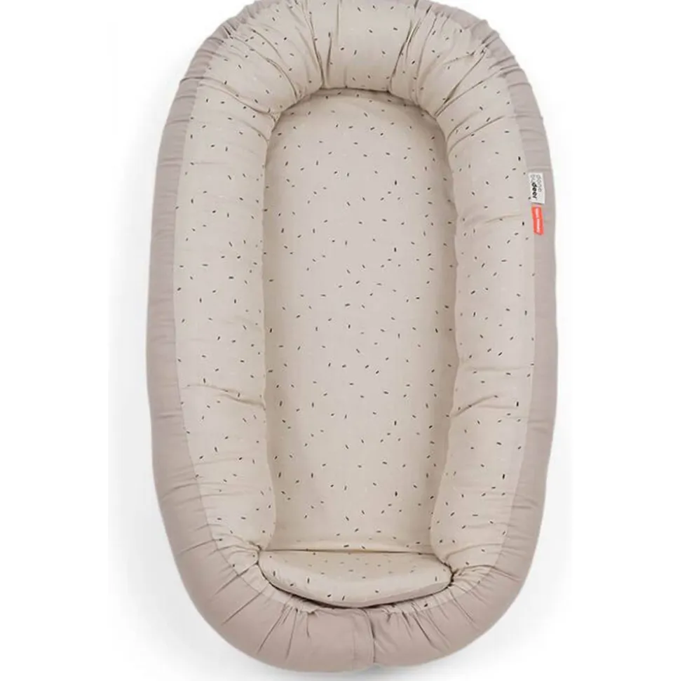 Cozy nest confetti sable