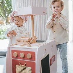 Cuisine en bois - rose
