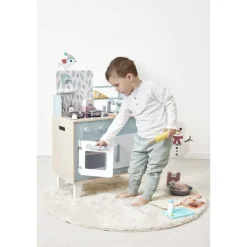 Cuisine enfant en bois plume verte