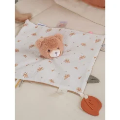 Doudou d’activités - lily