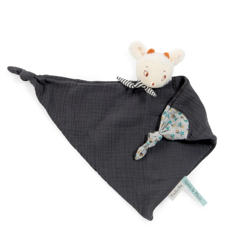 Doudou lange après la pluie - nuage