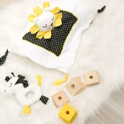 Doudou mouchoir pluche et pompon