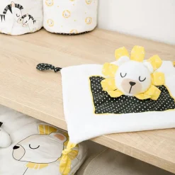 Doudou mouchoir pluche et pompon