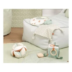 Doudou mouchoir pomme botanica
