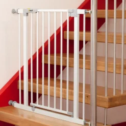 Fixation en y pour rambarde d'escalier