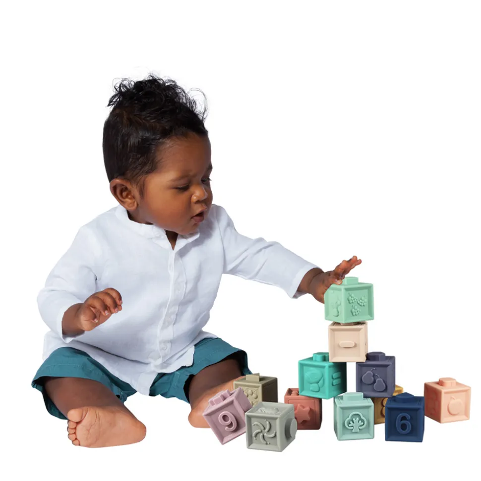 Jouet d'éveil bébé mes premiers cubes éducatifs