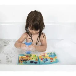 Livre de bain la fête sous l'océan et ses 3 aspergeurs