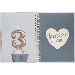 Livre de naissance 100 pages - aléatoire