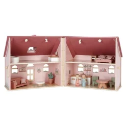 Maison de poupée