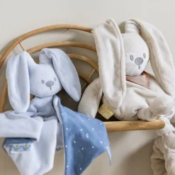 Maxi doudou lapidou phosphorescent glow avec motif imprimé bleu pastel