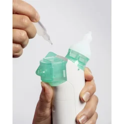 Mouche-bébé électrique avec spray