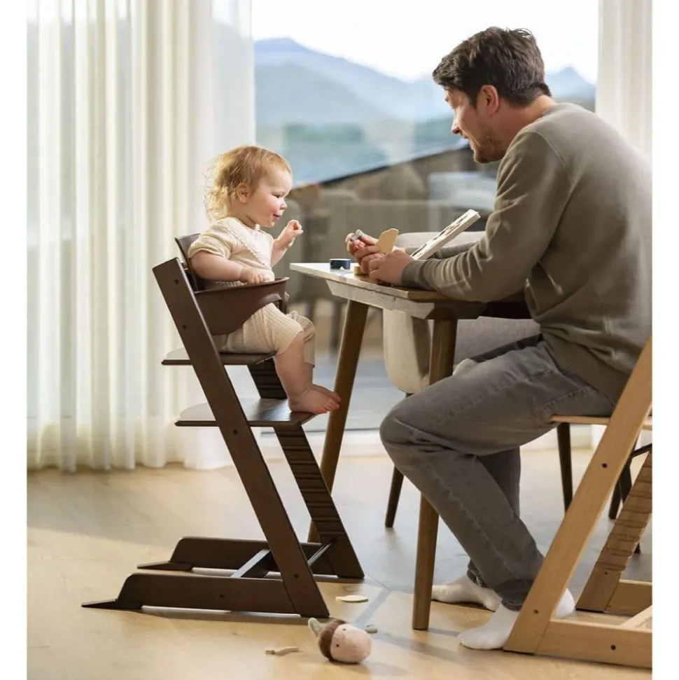Pack chaise haute tripp trapp chêne warm brown et son baby set