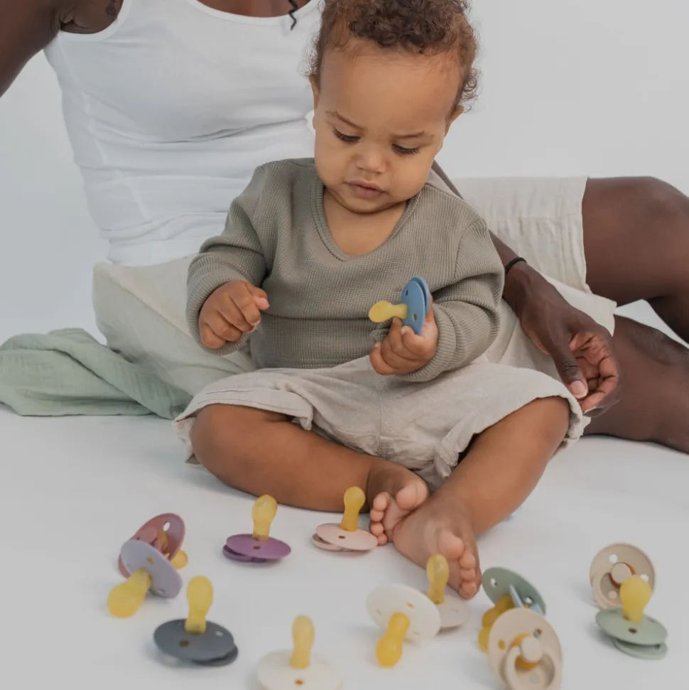 Pack de 2 sucettes colour caoutchouc symétrique 6 mois+ ivory et blush