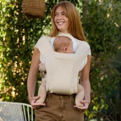 Porte-bébé embrace crème