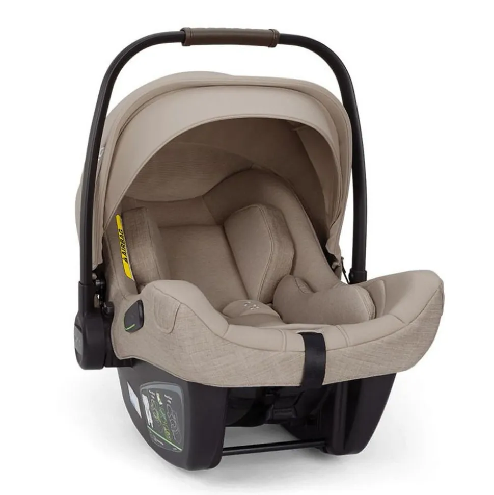 Poussette duo ixxa next + siège auto pipa next chateau