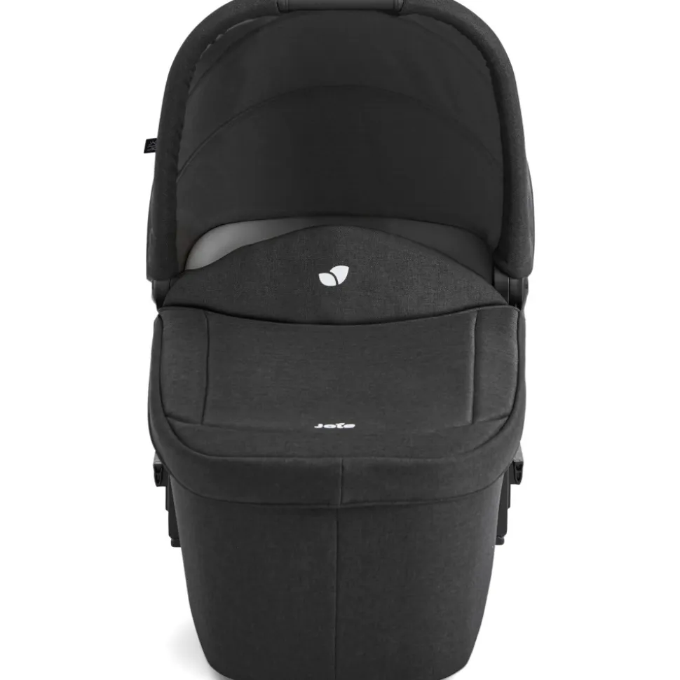 Poussette trio chrome 2 + siège auto i-snug 2 + nacelle chrome 2 raven