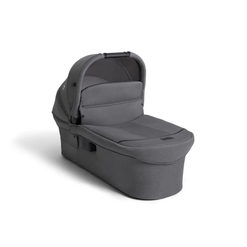 Poussette trio finiti + siège auto i-starter eclipse + nacelle ramble xl ebony
