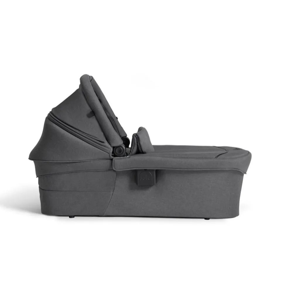 Poussette trio finiti signature + siège auto i-snug 2 raven + nacelle ramble signature xl ebony
