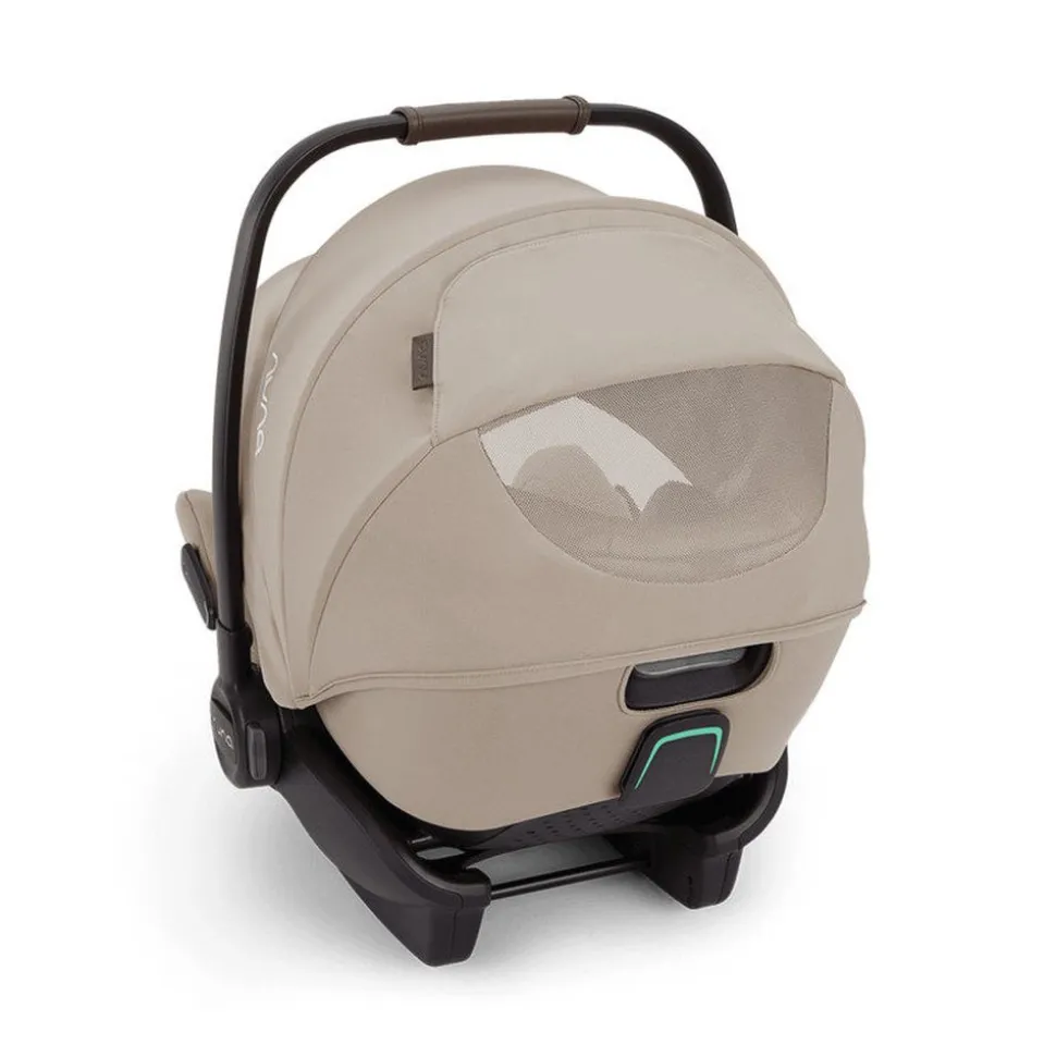 Poussette trio triv lx + siège auto arra flex + nacelle lytl chateau