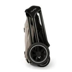 Poussette trio triv next + siège auto pipa next + nacelle lytl chateau