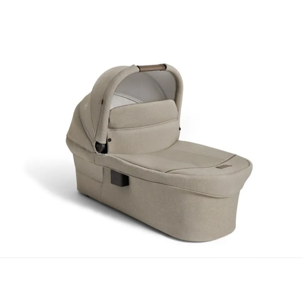 Poussette trio versiti + siège auto i-gemm 3 raven + nacelle ramble xl sandstone