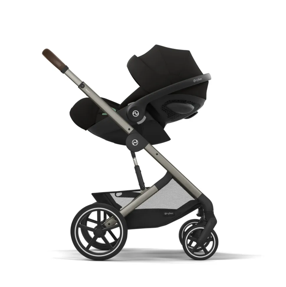 Siège auto cloud g3 i-size magic black